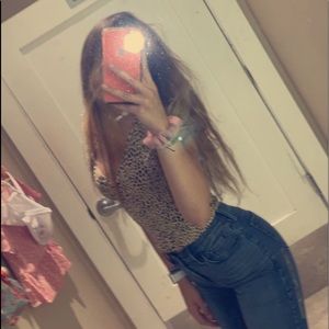 Meet your Posher, Macie